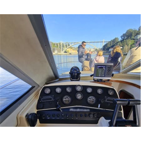 Passeio de Barco no Douro: Pontes, Vinho ou Pôr do Sol.