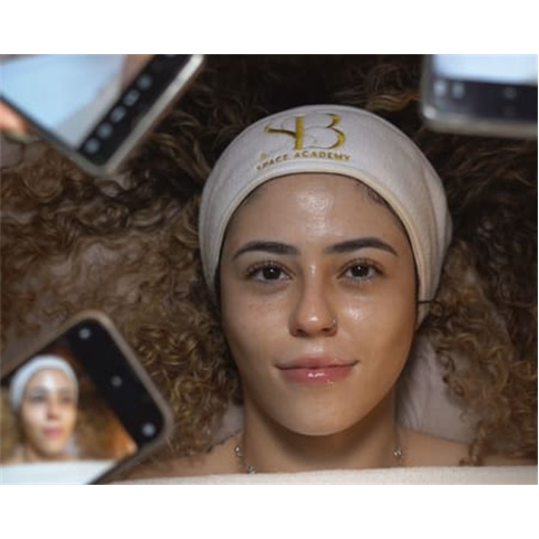 Limpeza de Pele com Peeling Amazónico na SB Space Head SPA Porto
