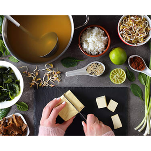 Workshop: Aprenda a fazer Gyozas e Sopa Miso na Oficina Oito em Lisboa!