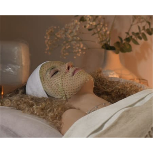 Limpeza de Pele com Peeling Amazónico na SB Space Head SPA Porto
