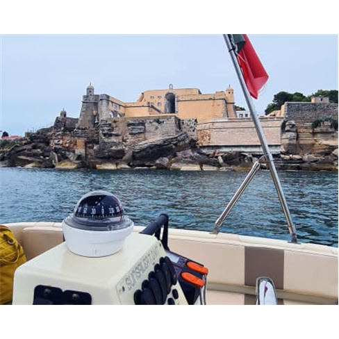 Passeio de Barco em Oeiras | Aquastart Passeio de Barco | 2 Horas