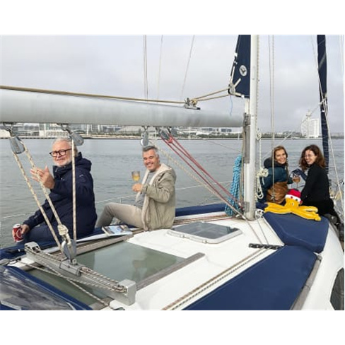 Passeio de Barco Privado no Rio Tejo | Até 10 Pessoas | GiraVela Eco Sailing Pa