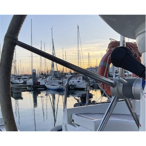 Passeio de Barco Privado no Rio Tejo | Até 10 Pessoas | GiraVela Eco Sailing Pa
