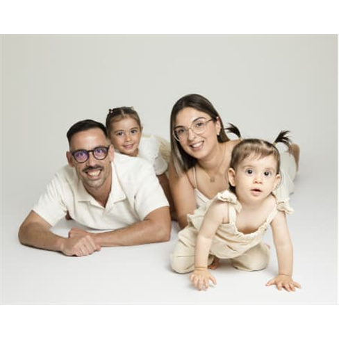 Sessão Fotográfica em Estúdio para Famílias | Andreia Lopes Fotografia - Lou