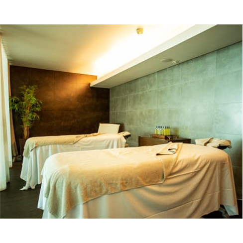 Especial Dia da Mãe | Massagem de Relax ou Tranquility | Holmes Place Spa - 9 L