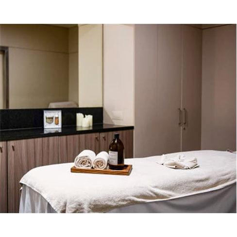 Especial Dia da Mãe | Esfoliação Corporal | Holmes Place Spa - 9 Locais à Es