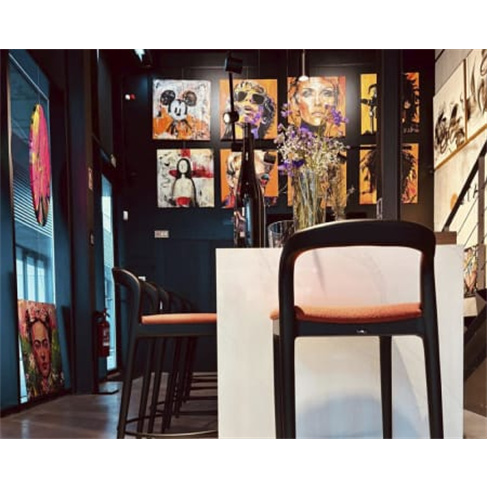 Entrada em Galeria de Arte + Copo de Vinho & Snacks | Roots Art Gallery - Viana