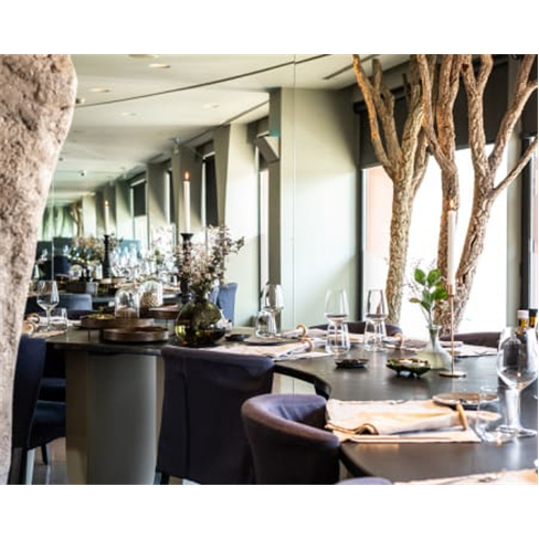 Vitória Stone Hotel 4* - Évora | Estadia Romântica no Centro da Cidade 1 Noit