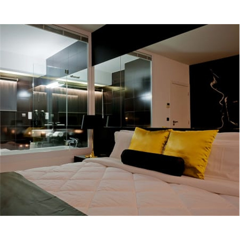 Vinyl M Hotel - Aveiro | Estadia com Banheira de Hidromassagem 1 Noite