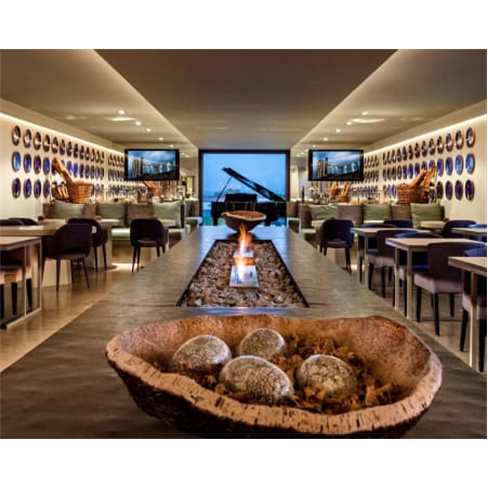 Vitória Stone Hotel 4* - Évora | Estadia Romântica no Centro da Cidade 1 Noit