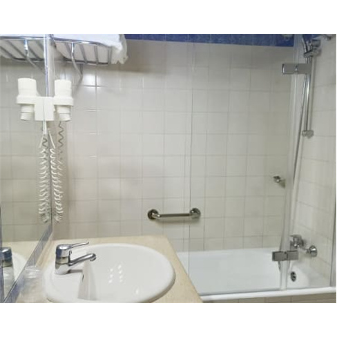Hotel EXE Wellington 4* - Figueira da Foz | Estadia Junto ao Mar 1 Noite