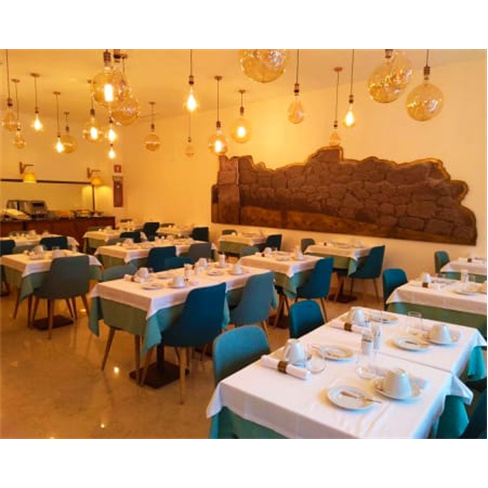 Castelo Hotel 4* - Chaves | Noites de Romance & Spa em Quarto King Junto das Ter