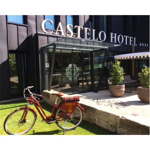 Castelo Hotel 4* - Chaves | Noites de Romance & Spa em Quarto King Junto das Ter