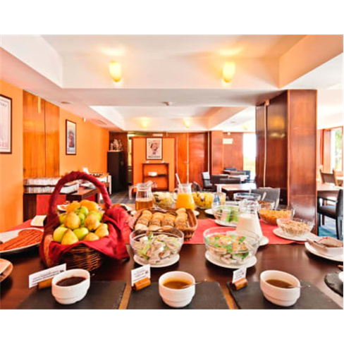Golden Tulip Caramulo Hotel 4* | Alojamento Romântico em Quarto Vista Montanha