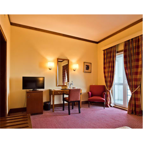 Golden Tulip Caramulo Hotel 4* | Alojamento Romântico em Quarto Vista Montanha