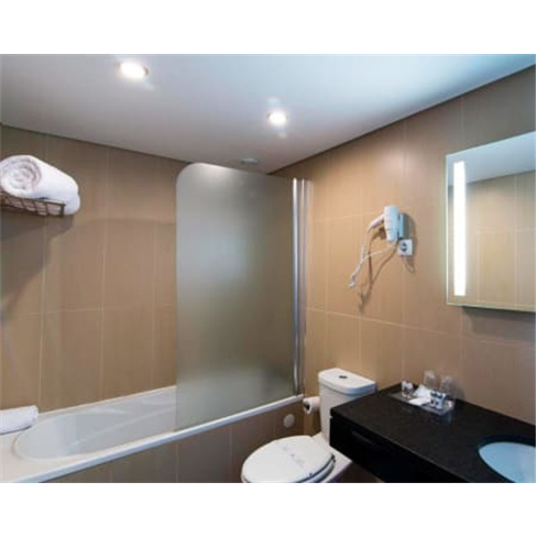 Hotel Quarteirasol 4* - Praia de Quarteira | Estadia Romântica em Quarto Duplo