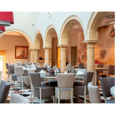 Vila Galé Collection Tomar 4* | Escapadinha Romântica com Spa em Frente ao Rio