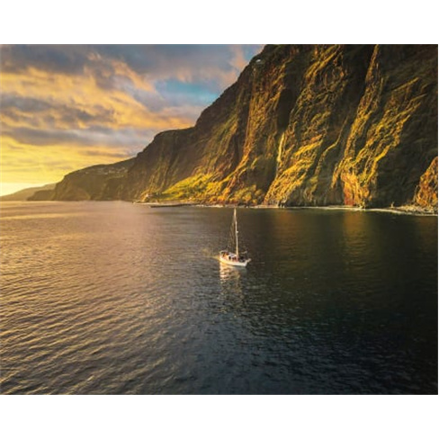 Passeio de Veleiro no Cabo Girão para Dois | 3 Horas | Gavião Madeira Passeio
