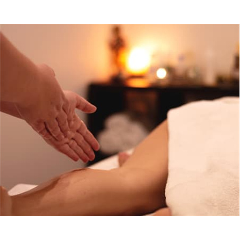 Ritual de Luxo: Corpo & Rosto | Hamsa Clinic - Porto Experiência para 2 Pessoas