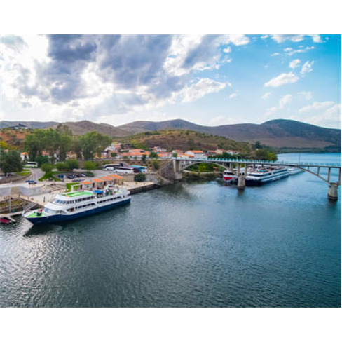 Cruzeiro Régua-Pinhão para Dois | 2h15 de Passeio no Douro Abril a Outubro | S