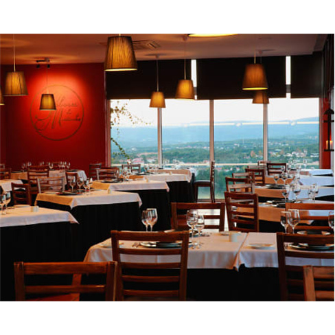 Pratos Tradicionais & Sobremesa para Dois com Vista Rio | Restaurante Sabores da