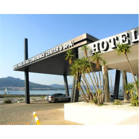 Jantar a Dois com Vista Rio no Restaurante Espelho D´Água | Hotel Porta do Sol