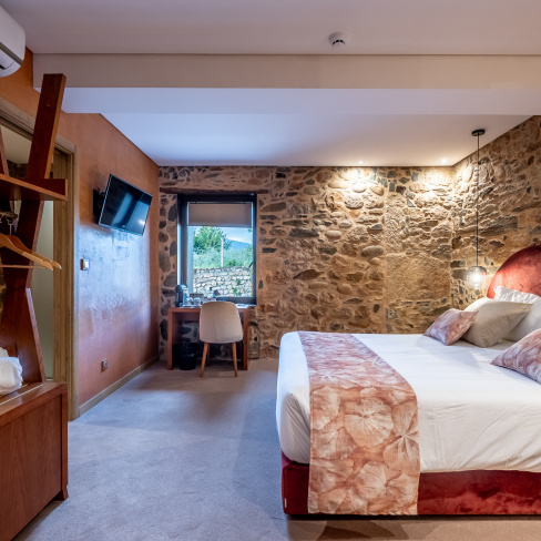 01 noite de Domingo a Quinta em Cherry Sculpture