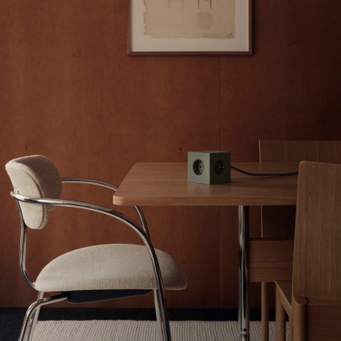 AVOLT - Carregador AC Square 1 (1.8m oak green)