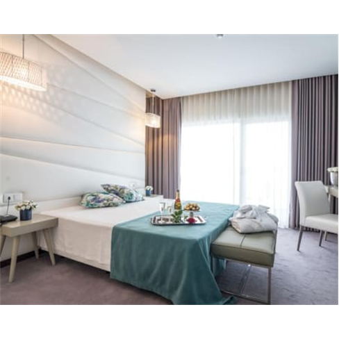 Escapadela Romântica com Spa no Hotel Ílhavo Plaza fascina por 1 Noite