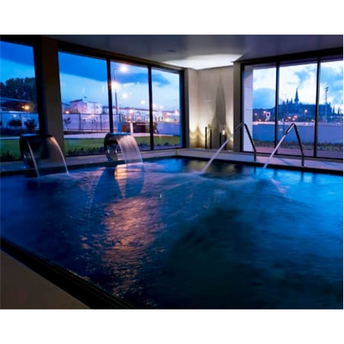 Hotel Villa Batalha 4* | Estadia de Charme e Requinte 1 Noite + Acesso ao Spa