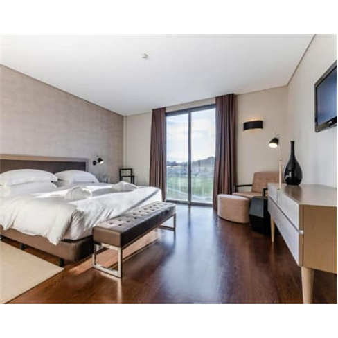 Hotel Villa Batalha 4* | Estadia de Charme e Requinte 1 Noite + Acesso ao Spa