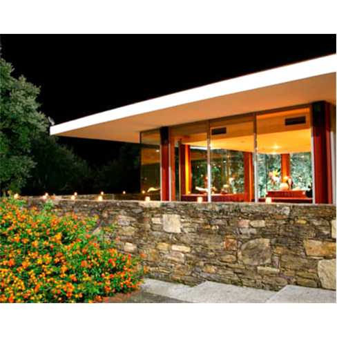 Ponte de Lima | Escapadinha Romântica com Piscina Interior e Pequeno-almoço