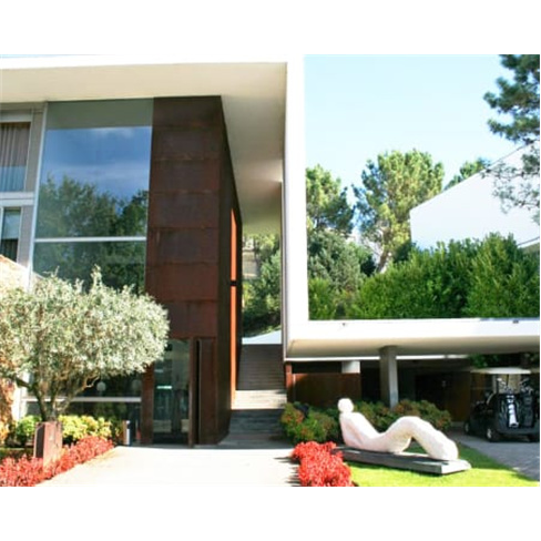 Ponte de Lima | Escapadinha Romântica com Piscina Interior e Pequeno-almoço