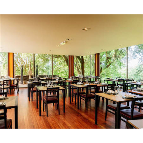 Ponte de Lima | Escapadinha Romântica com Piscina Interior e Pequeno-almoço