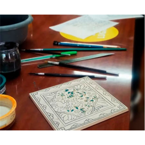 Workshop de Pintura em Azulejo na Ceramicar-te em Coimbra.