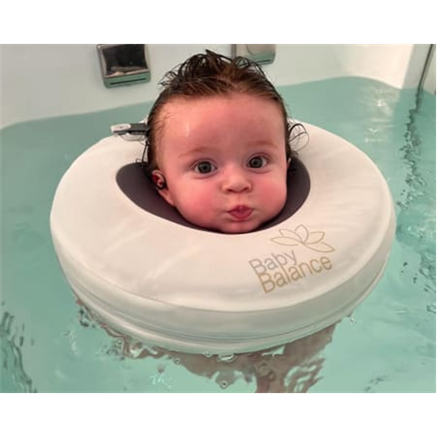 Spa para Bebés: Hidroterapia e Massagem em Carcavelos