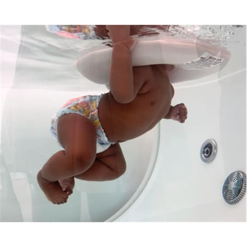 Spa para Bebés: Hidroterapia e Massagem em Carcavelos