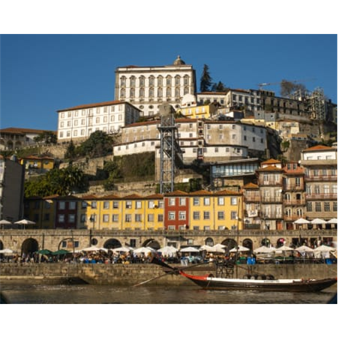 Cruzeiro das 6 Pontes do Douro com Jantar a Bordo para Dois | RentDouro