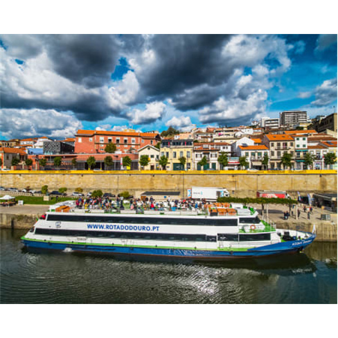 Cruzeiro Régua-Pocinho c/ Almoço p/ 2 | Barco Abril-Outubro (50 caracteres)