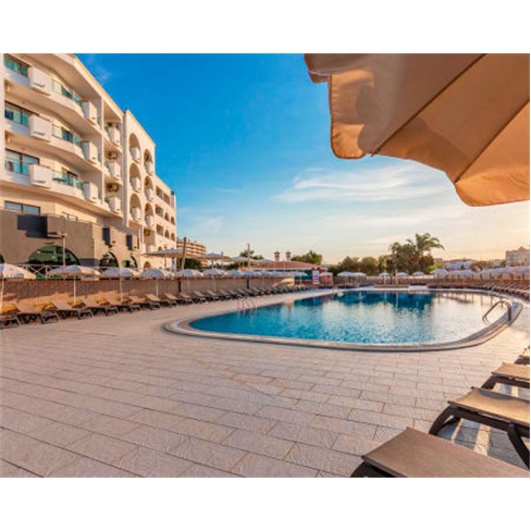 Desfrute do Spa: Circuito de Águas + Massagem aromática!