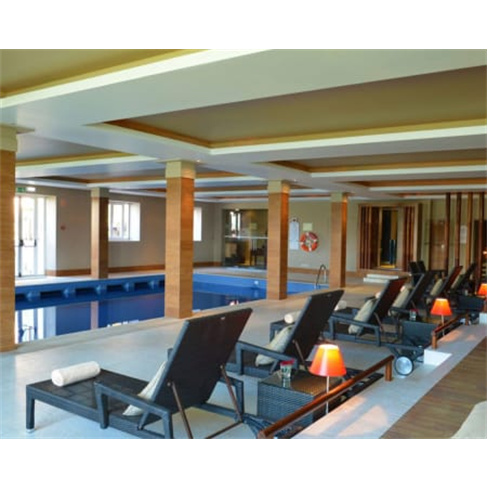 Luxo no Magic Spa Pestana | Circuito & Massagem Holística | 1 Pessoa