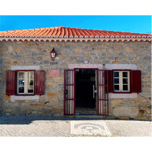 Experiência Premium: Prova de Vinhos + Visita a Manzwine | 2 Pessoas