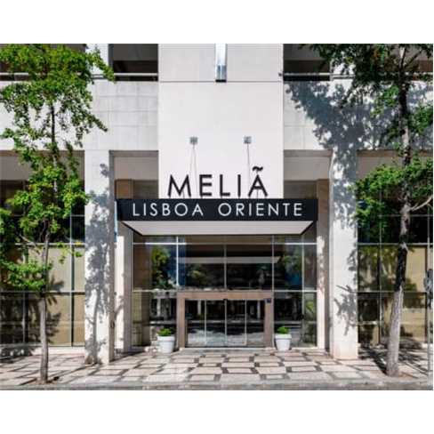 Combinado Relaxante: Spa e Brunch no Hotel Meli&aacute; Oriente 4*