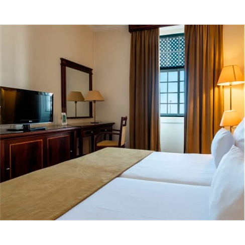 Escapadinha Romântica na Vila Galé Ericeira - Em Frente à Praia