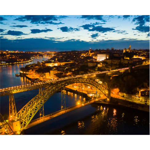 Cruzeiro das 6 Pontes do Douro com Jantar a Bordo para Dois | RentDouro