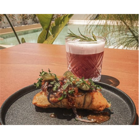 Eco Resort em Abrantes: Escapadinha Rom&acirc;ntica com Terra&ccedil;o por 1 Noite