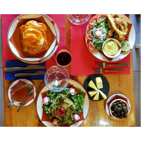 Refeição Tradicional no Centro de Évora | Adega da Talha Velha