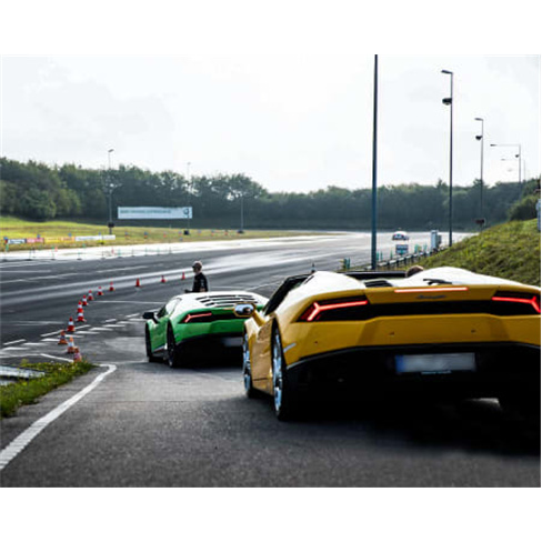 Conduza um Lamborghini Huracán em Serpa | 1 Volta | Imperdível