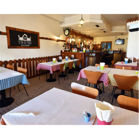 Francesinha em Pão Rústico e Sangria para Dois | O Pai da Maria - Matosinhos