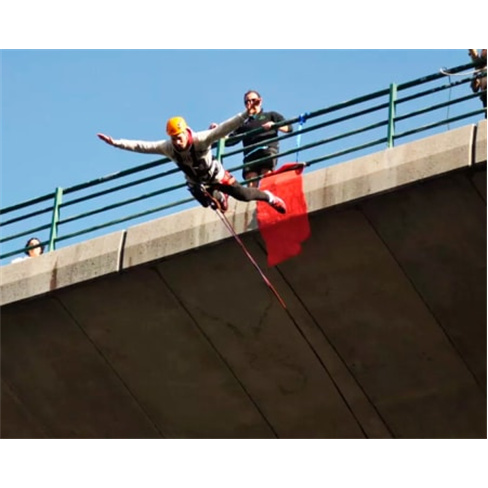 Experiência de Salto Pendular | Melgaço Radical - Viana do Castelo